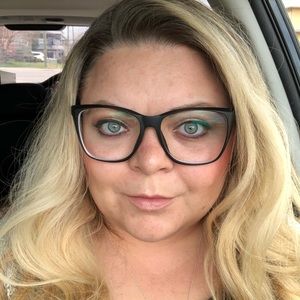 Meet your Posher, Karolina